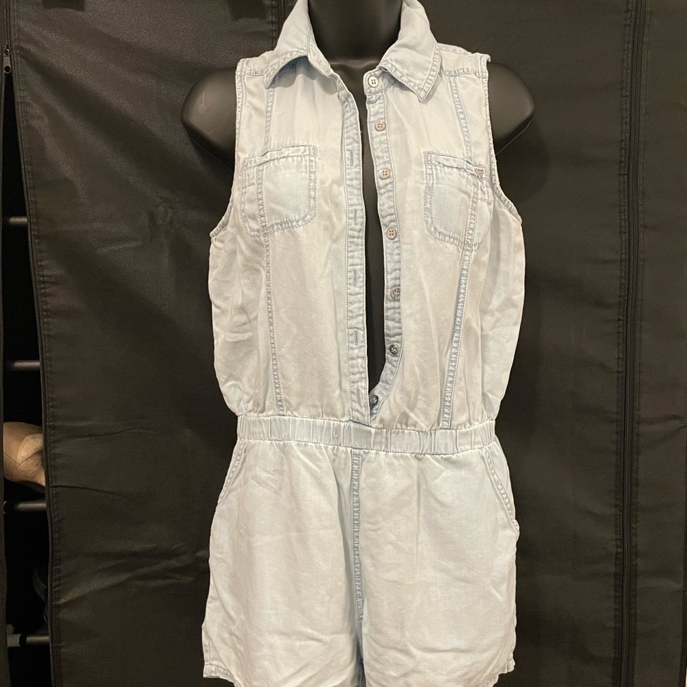 4/$40 Guess romper